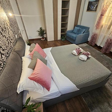 Grande Bellezza Luxury Suite Местре Екстериор снимка