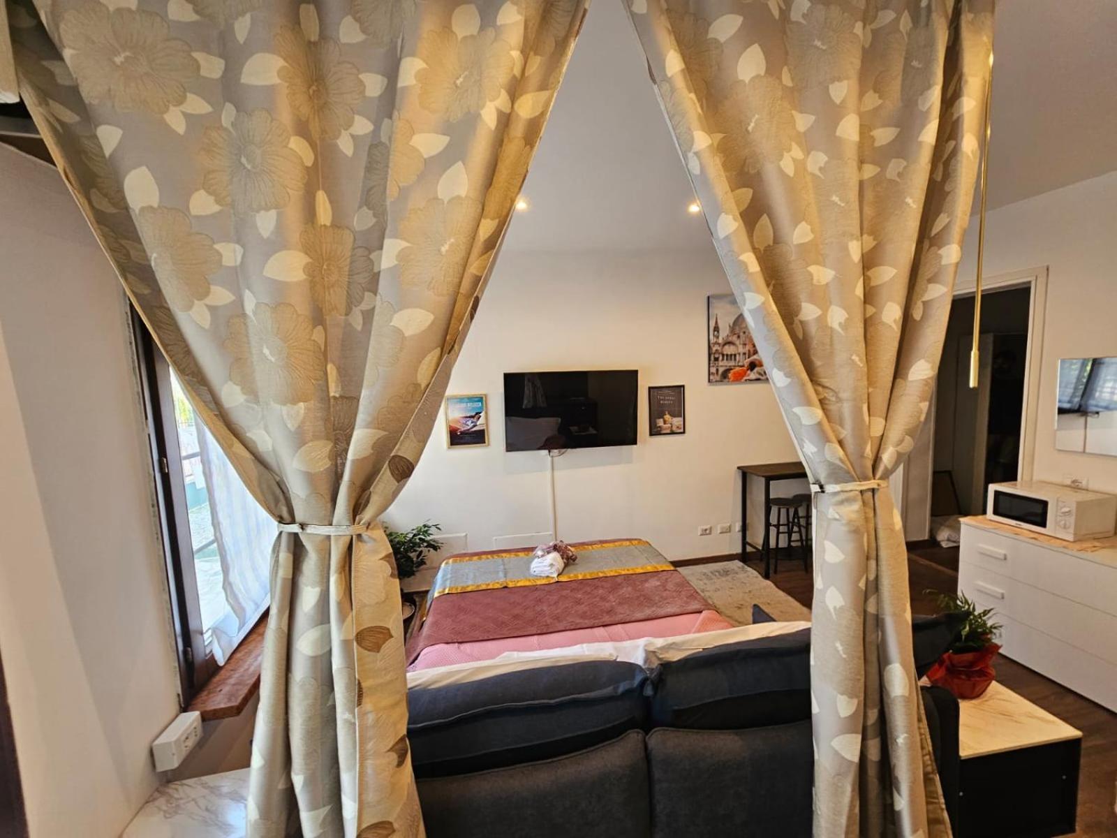 Grande Bellezza Luxury Suite Местре Екстериор снимка