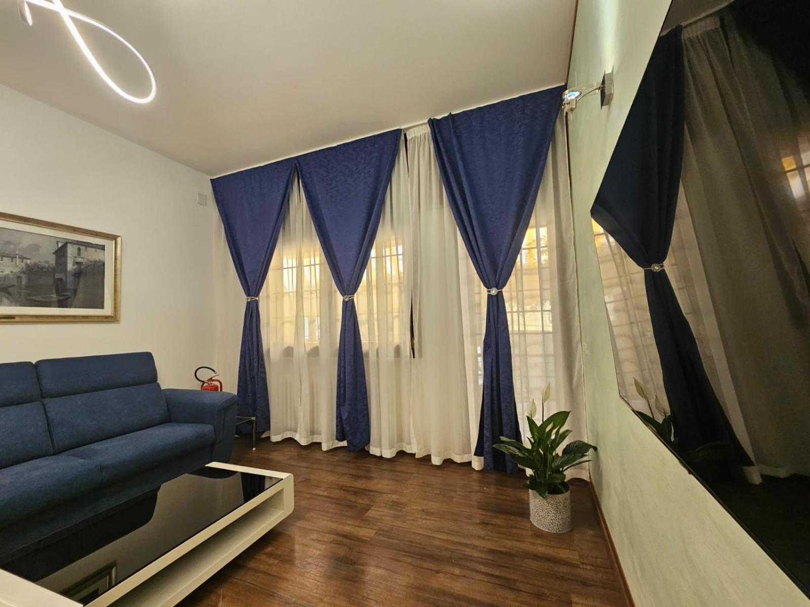 Grande Bellezza Luxury Suite Местре Екстериор снимка